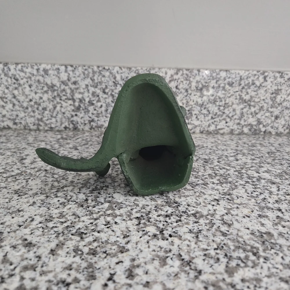 Cast Iron Green Mermaid Figurine - Picture 6 of 9